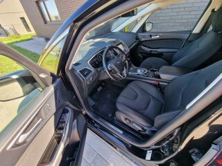 Ford S-MAX FACELIFT TITANIUM 7K LED 2.0 R4 110kW