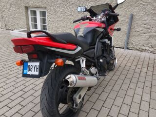Yamaha FZS 600 49kW