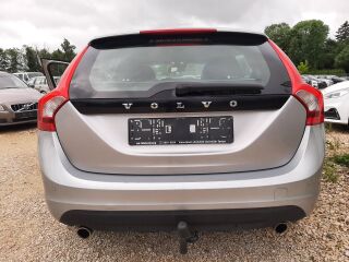 Volvo V60 OCEAN RACE AWD 2.4 151kW