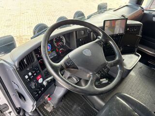 Scania R480 8x4*4 353кВ