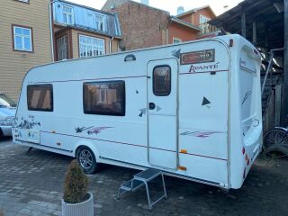 Elddis Avante 556