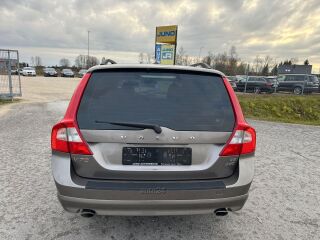 Volvo V70 D5 AWD 2.4 D5 151kW