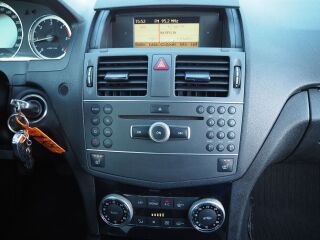 Mercedes-Benz C 200 Elegance BlueEfficiency EU5 2.1 CDI 100kW
