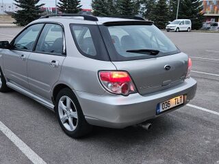 Subaru Impreza 2.0 B4 DOHC 118kW