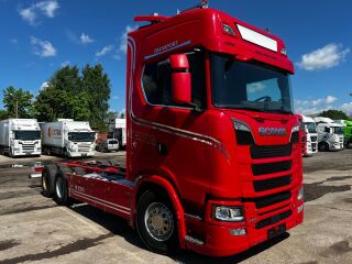 Scania S730 B6X4NB 16.0 V8 537kW