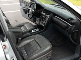 Audi A8 2.5 110kW