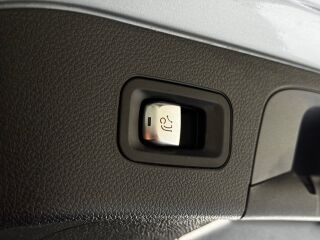 Mercedes-Benz EQC 400 145kW