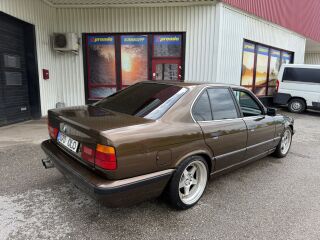 BMW 525 M57D30 3.0 135кВ