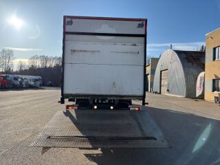 Volvo FM370 6x2*4 EURO6 + CARRIER SUPRA 950 278kW