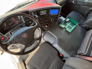 Scania P450 6x2*4 EURO6 + RETARDER + TWO FLOORS 331kW