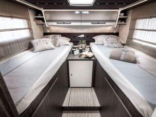 McLouis NEVIS 873 LUXURY - ALL INCLUSIVE - TRUMA DIESEL -  2.2 R4 Multijet 3  EURO 6E 132kW