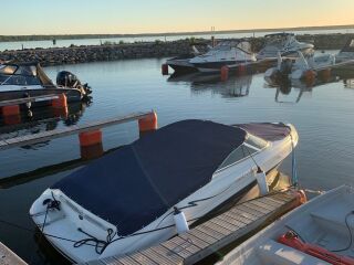 Rinker CAPTIVA 192 4.3 V6 Mercruiser