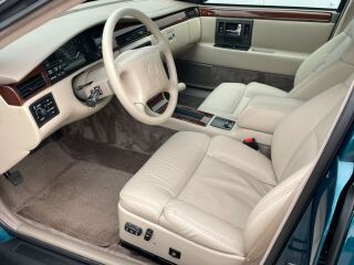 Cadillac Seville STS 4.6 Northstar V8 220кВ
