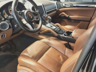 Porsche Cayenne Platinum Edition N1 3.0 193kW