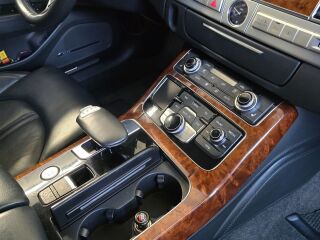 Audi A8 4.1 V8 258kW