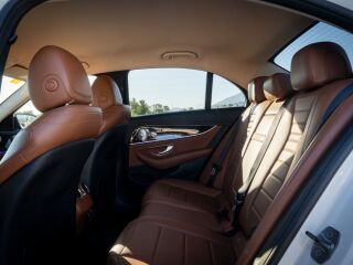 Mercedes-Benz E 220 4MATIC AMG Night Package 2.0 143kW
