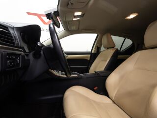 Lexus CT 200h 1.8 73kW