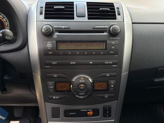 Toyota Corolla 1.6 97кВ
