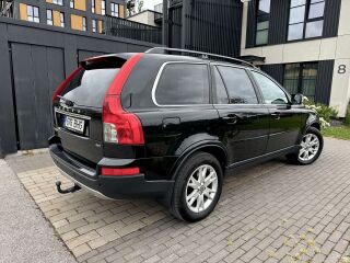Volvo XC90 Facelift Summum AWD 2.4 D5 136kW