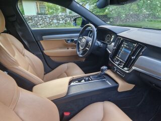 Volvo S90 Momentum 2.0 T4 140kW