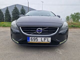 Volvo V40 1.6 84кВ