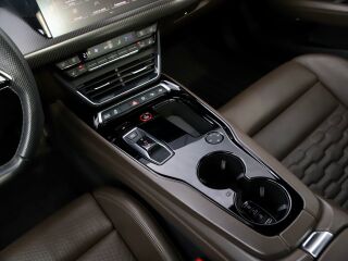 Audi e-tron GT 93.4 kWh 60 Quattro 350kW