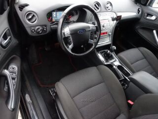 Ford Mondeo Turnier Titanium 2.0 TDCi 103kW