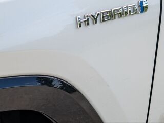 Toyota RAV4 Hybrid / Style / Technology Pakett 2.5 131kW