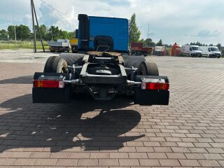 Volvo FL12