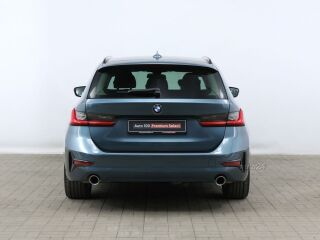 BMW 320 Touring Advantage xDrive 2.0 140kW