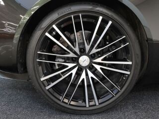 Aston Martin DBS V12 533kW
