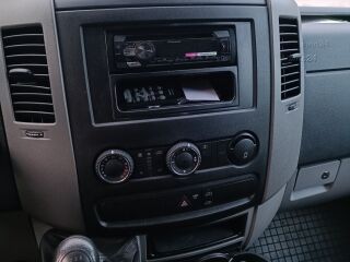 Mercedes-Benz Sprinter 2.1 105кВ