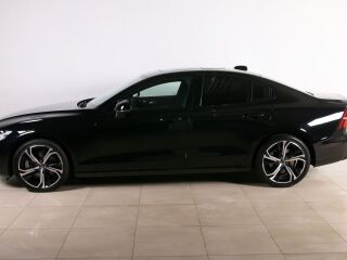 Volvo S60 AWD ULTIMATE DARK INTELLI SAFE PRO 2.0 B5 KERS Mild Hybrid 184kW