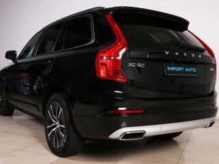 Volvo XC90 AWD MOMENTUM PRO INTELLI SAFE MY20 2.0 B5 KERS Mild Hybrid 183kW