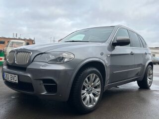 BMW X5 M50 3.0 280кВ