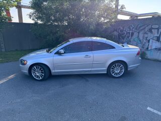 Volvo C70 2.4 R5 132kW