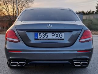 Mercedes-Benz E 350 AMG Black Edition 3.0 V6 190kW