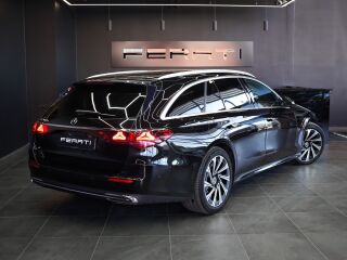 Mercedes-Benz E 300 e Avantgarde 2.0 150kW