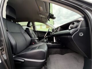 Toyota RAV4 Premium Plus 4x2 Facelift EU6 2.0 R4 D-4D TDI 105kW