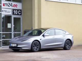 Tesla Model 3 SR + RWD Highland 208kW