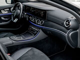 Mercedes-Benz E 300 de AMG 4Matic Airmatic Plug-In 2.0 235kW
