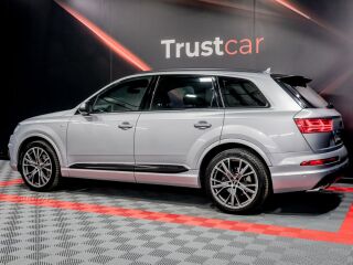 Audi Q7 S-Line plus 3.0 200kW
