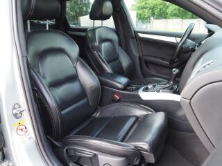 Audi A4 Avant Quattro S-Line 3.0 TDI V6 176kW