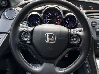 Honda Civic 1.8 104kW