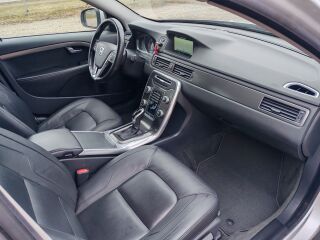 Volvo V70 SUMMUM 2.0 D5 120kW