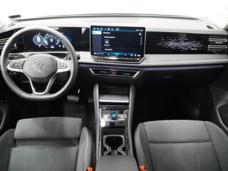 Volkswagen Tiguan Elegance 4Motion 2.0 150кВ