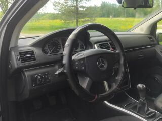 Mercedes-Benz B 180 2.0 80kW