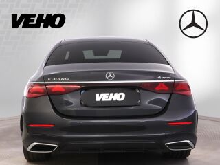 Mercedes-Benz E 300 de 4Matic AMG Plug in 2.0 R4 145kW