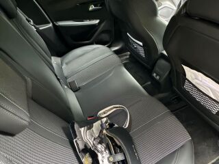Peugeot 208 1.2 74кВ