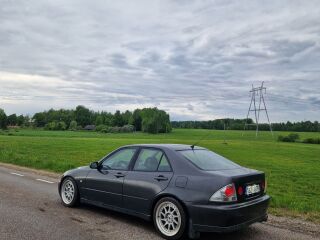 Lexus IS 200 2.0 114кВ